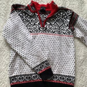 Icelandic Nordic Quarter Zip